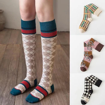 носки выше колена из чистого хлопка с буквенным ромбом ins, корейская версия хлопчатобумажных носков, модные трендовые носки