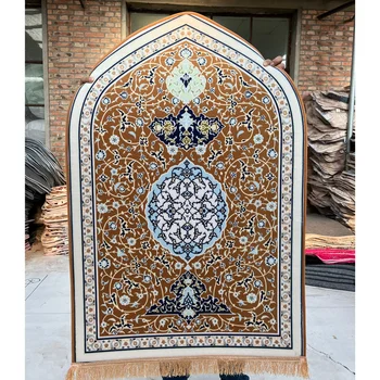 Молитвенный коврик для мусульман в Рамадан Фланелевый ковер для поклонения На коленях, ковры для пола с тиснением, Нескользящий мягкий переносной дорожный молитвенный коврик